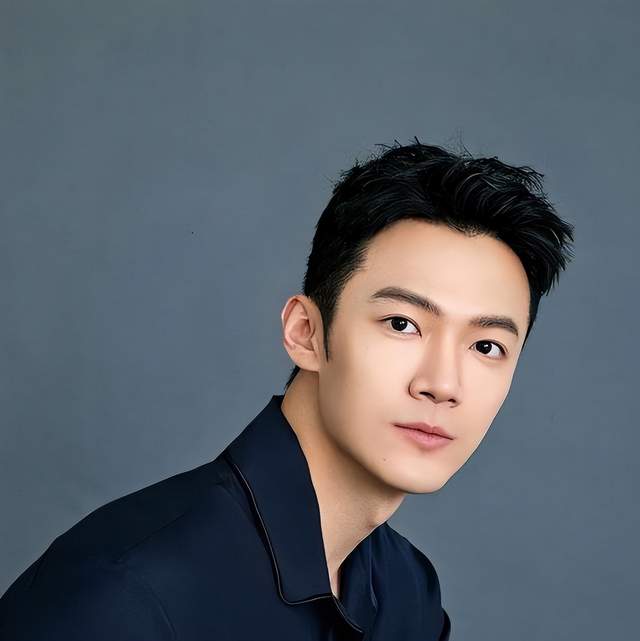 央视才子张韬二上春晚放异彩 主持生涯成绩斐然未来可期