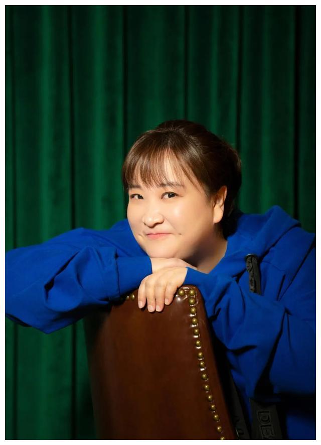 贾玲减了100斤# #贾玲霸了.@解冻性情的动态