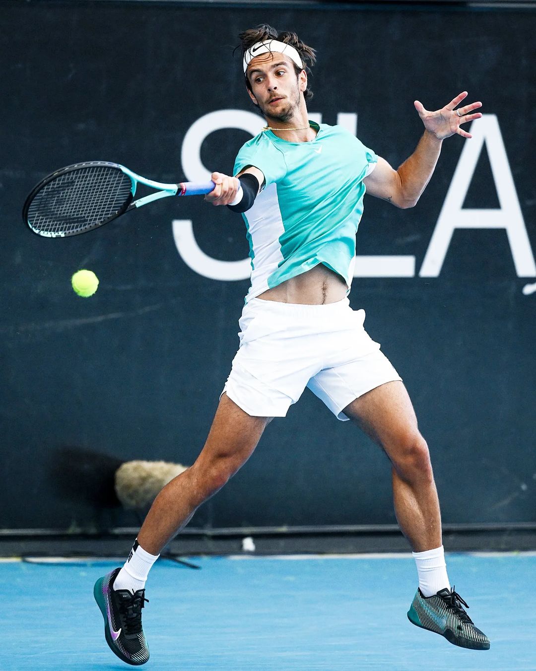 网球技术分享:正手击球篇(一)