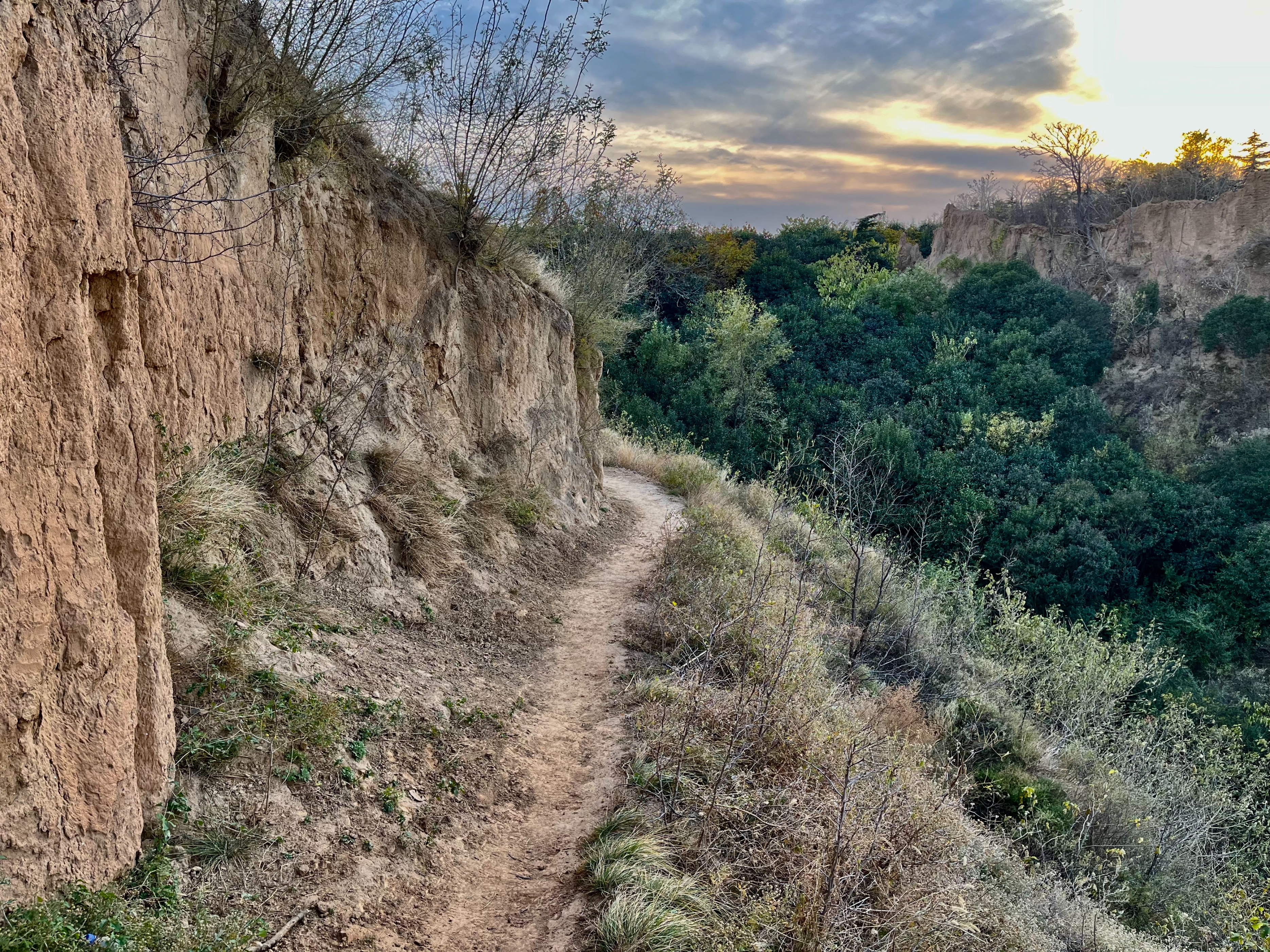 探访不可逾越的鸿沟,刘邦和项羽在此对峙,2100年后还有多少遗迹