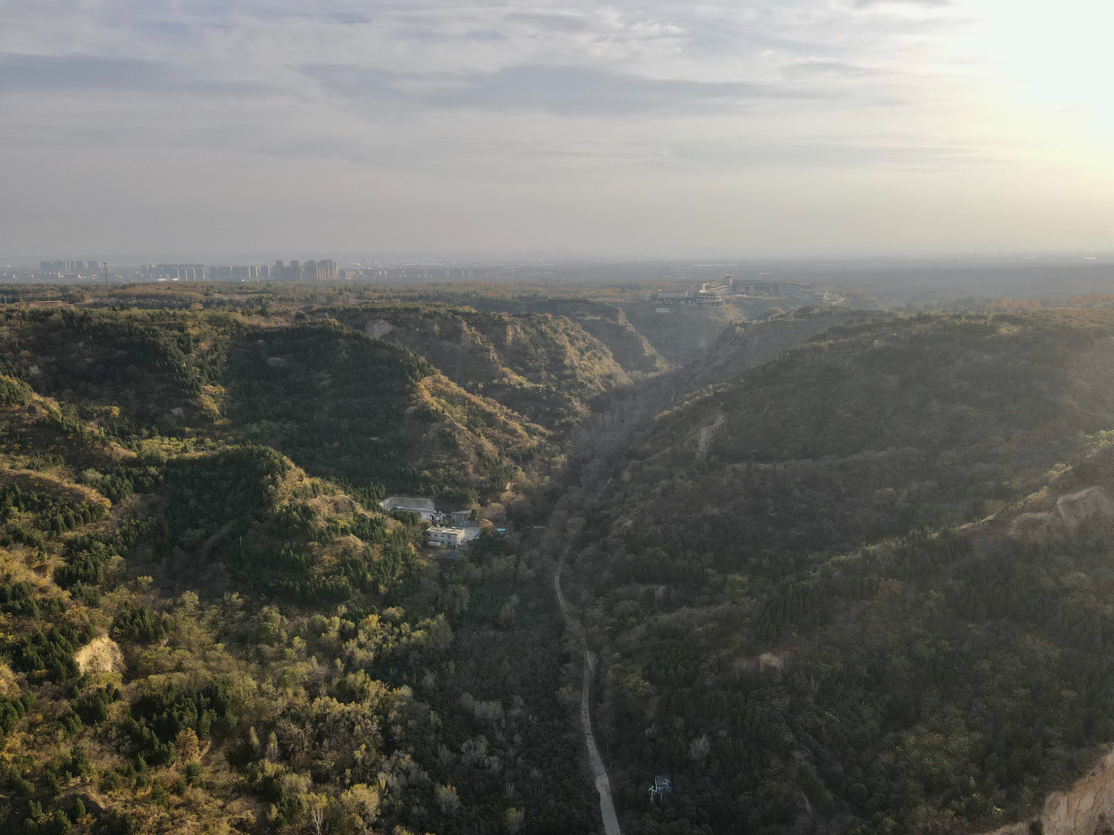 探访不可逾越的鸿沟,刘邦和项羽在此对峙,2100年后还有多少遗迹