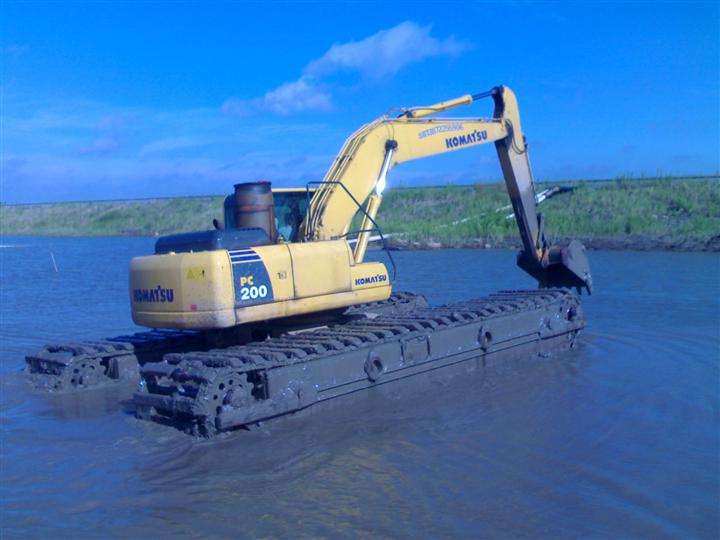 水上船挖机打桩出租