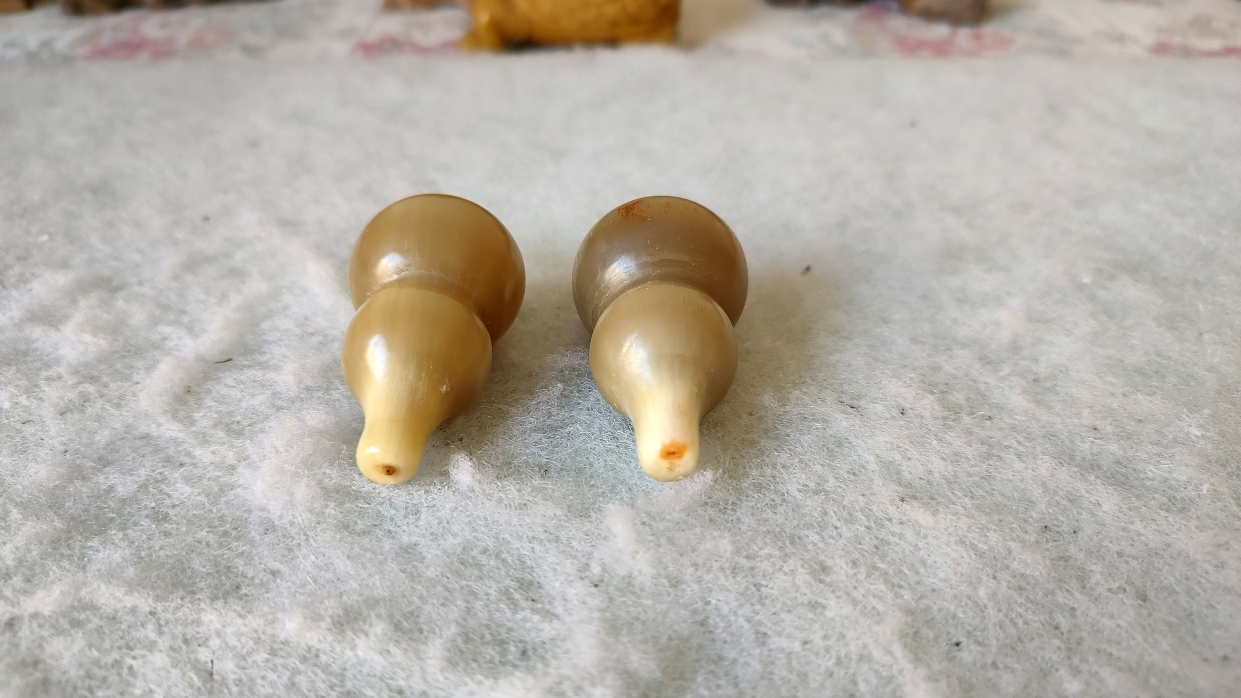 风氏文玩收藏馆:0094 牛角 葫芦雕刻