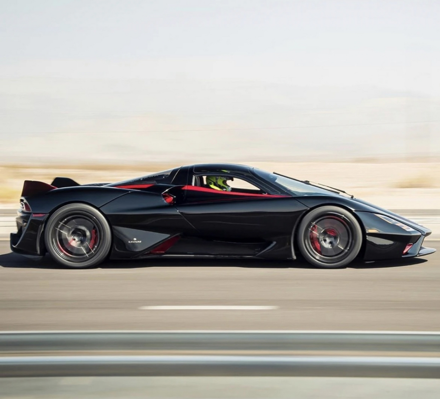 全球量产时速最高的超跑就是它95,西贝尔ssc最高时速508公里,零百