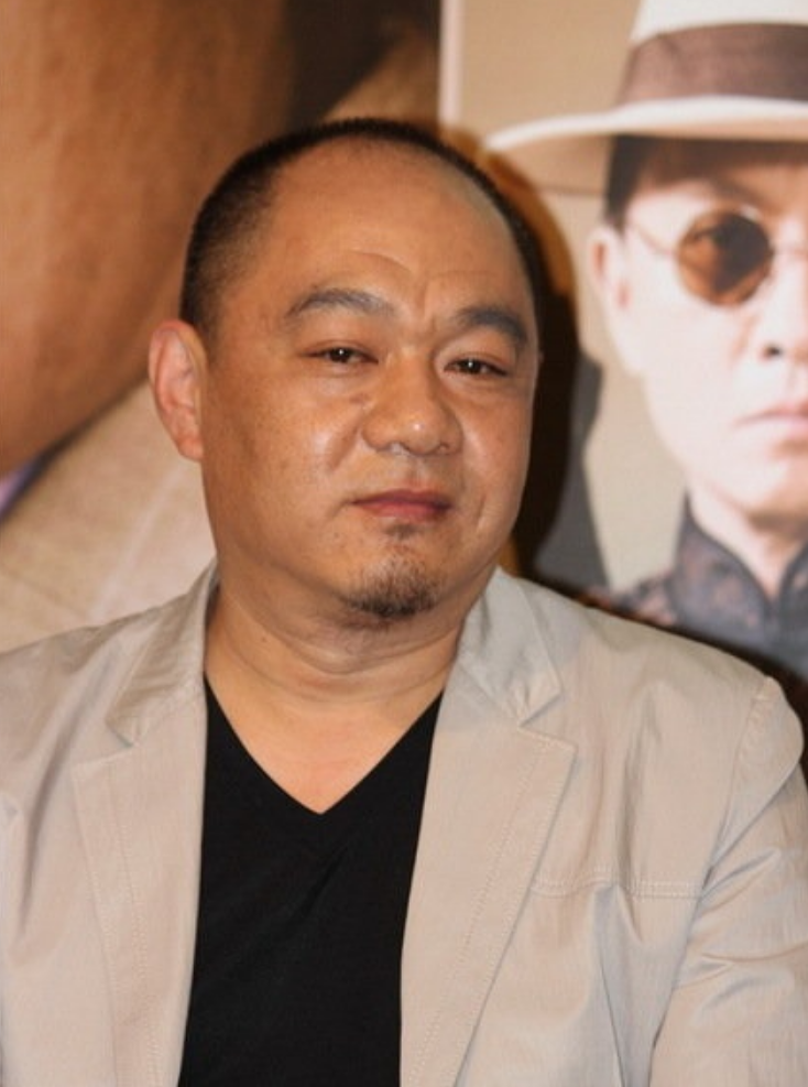 演员赵君:离婚22年,前妻嫁杜淳父亲,如今的他生活状况怎样了?