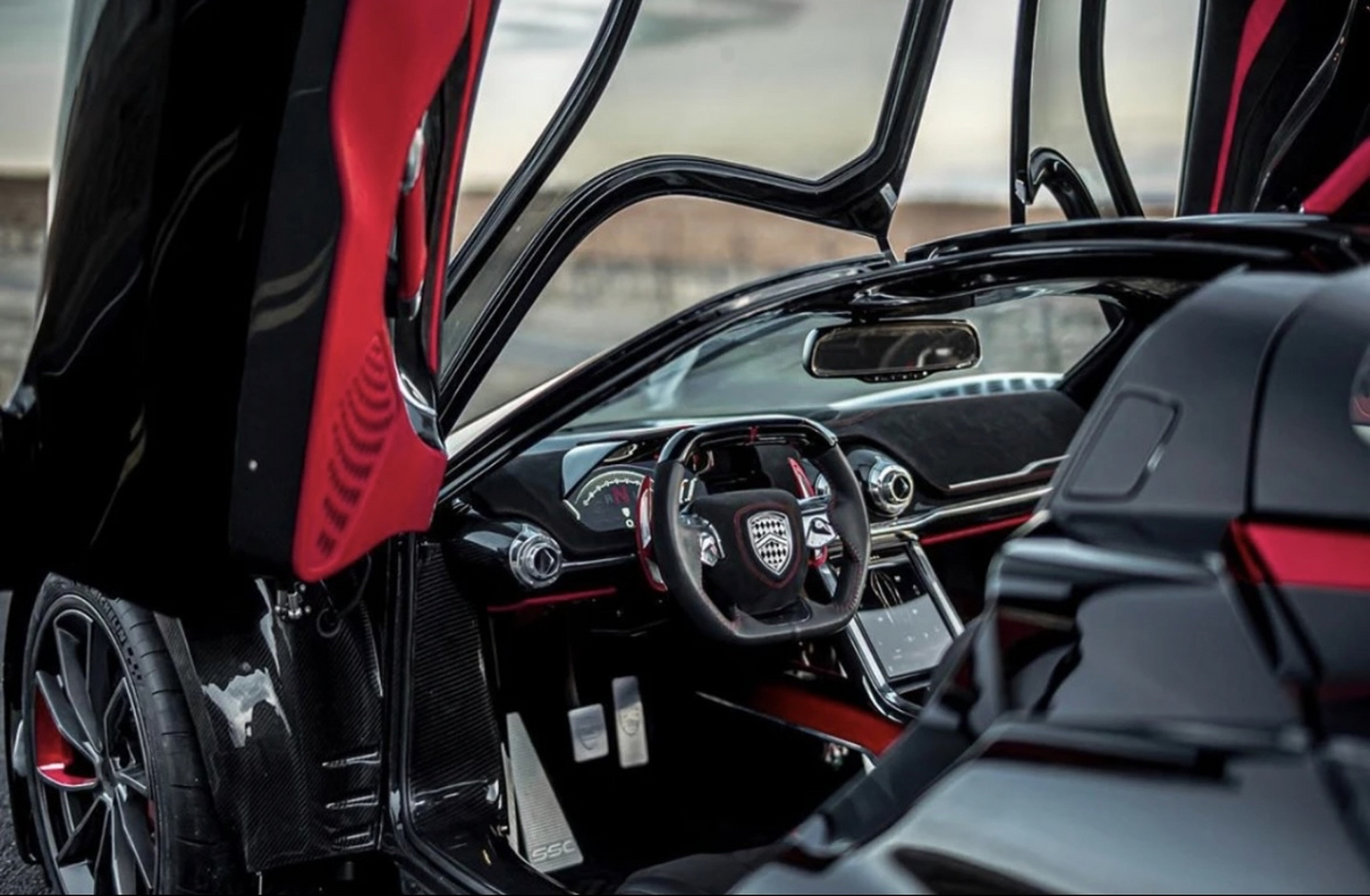 全球量产时速最高的超跑就是它95,西贝尔ssc最高时速508公里,零百