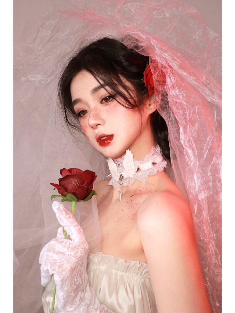 血色玫瑰|冷艳感千金妆容  927215红白配,简直就是心头好!