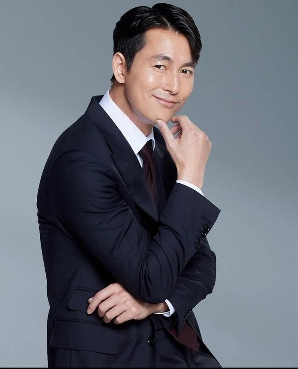 来一组韩味爆棚的照片  郑雨盛,这个名字在韩国娱乐圈可是响当当的!