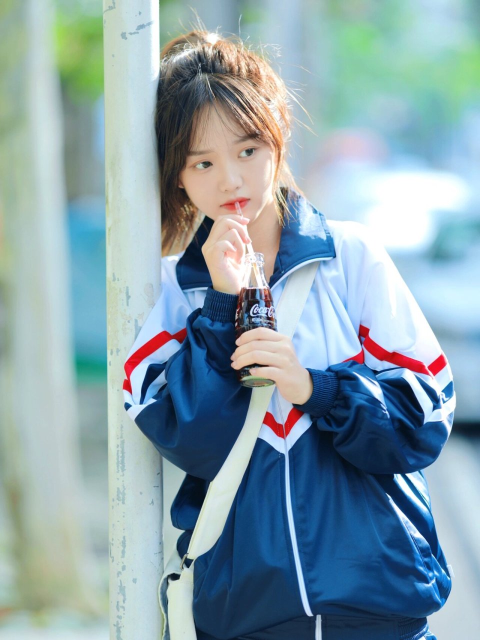 逆光拍照|整个17岁的青春都关于你  92嘿嘿我给小姐姐拍了一组校服