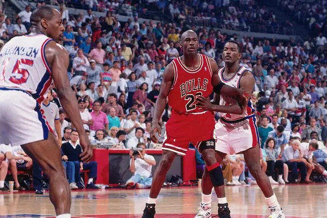 乔帮主职业生涯15个赛季6次夺冠,剩余9个赛季什么情况?