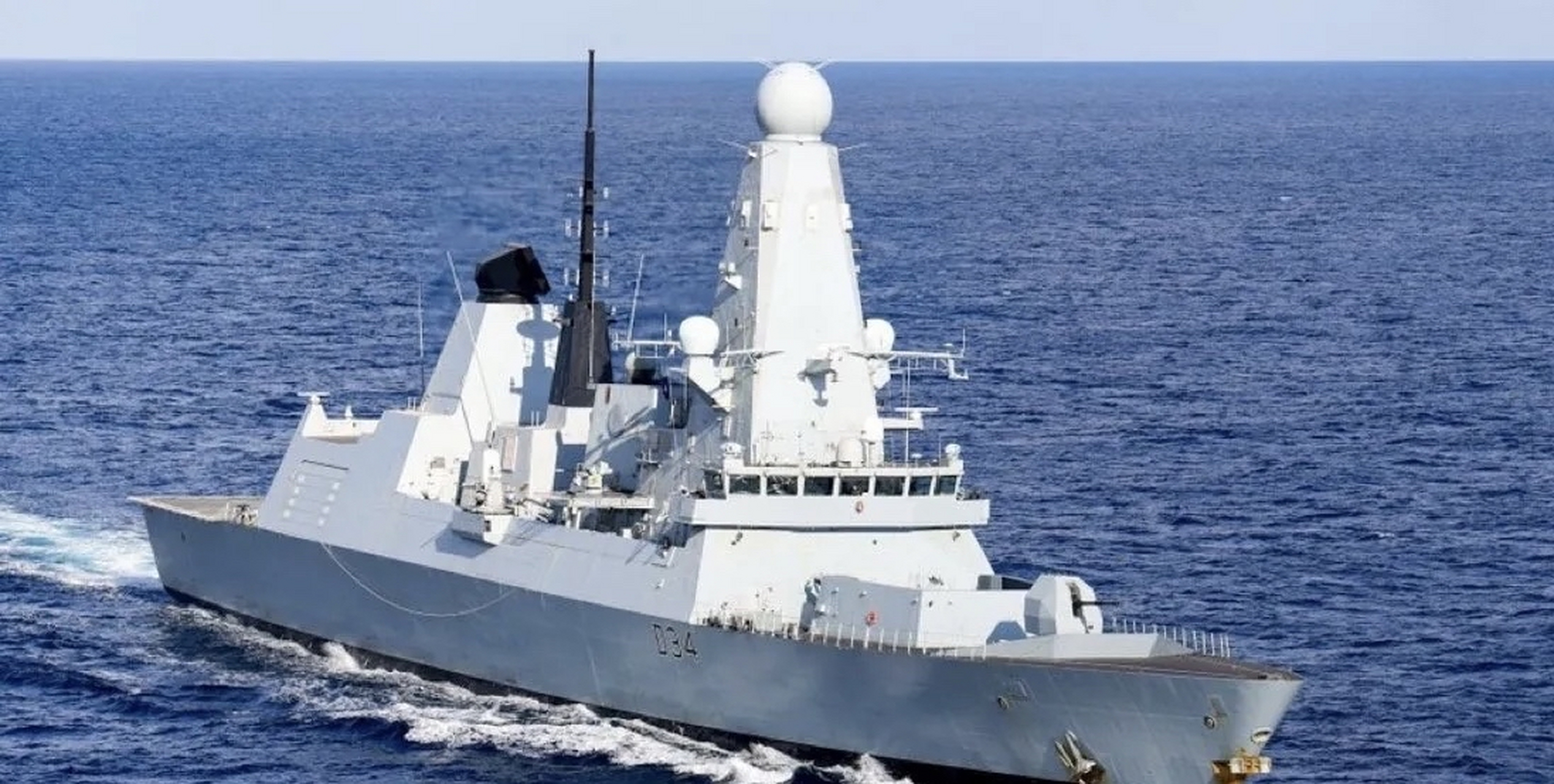 近日,一则令人震惊的消息传遍全球:大英帝国皇家海军的"钻石号"驱逐舰