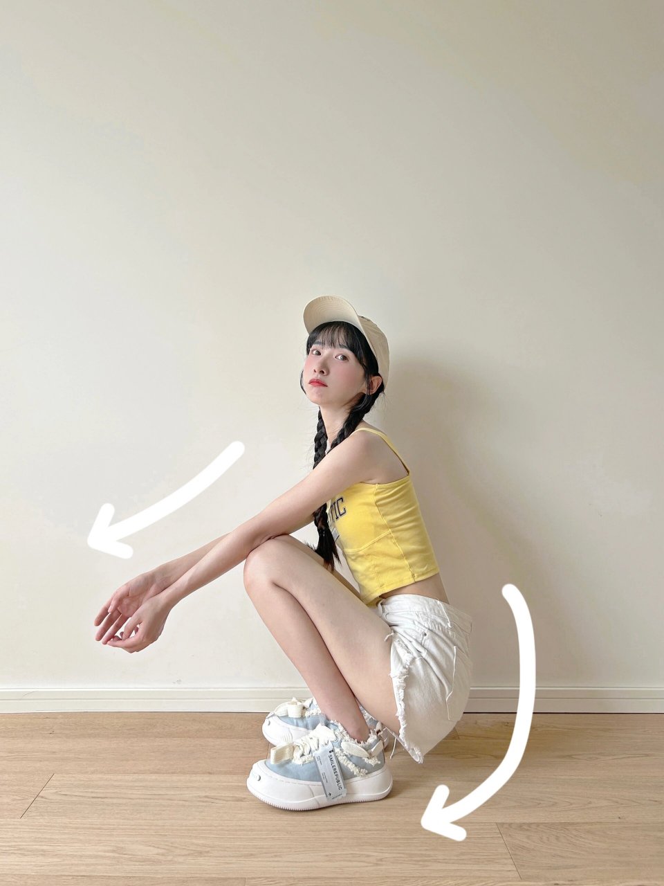 一起拍居家照吧  宝子们,今天给大家分享 9 个不重样的居家蹲姿拍照