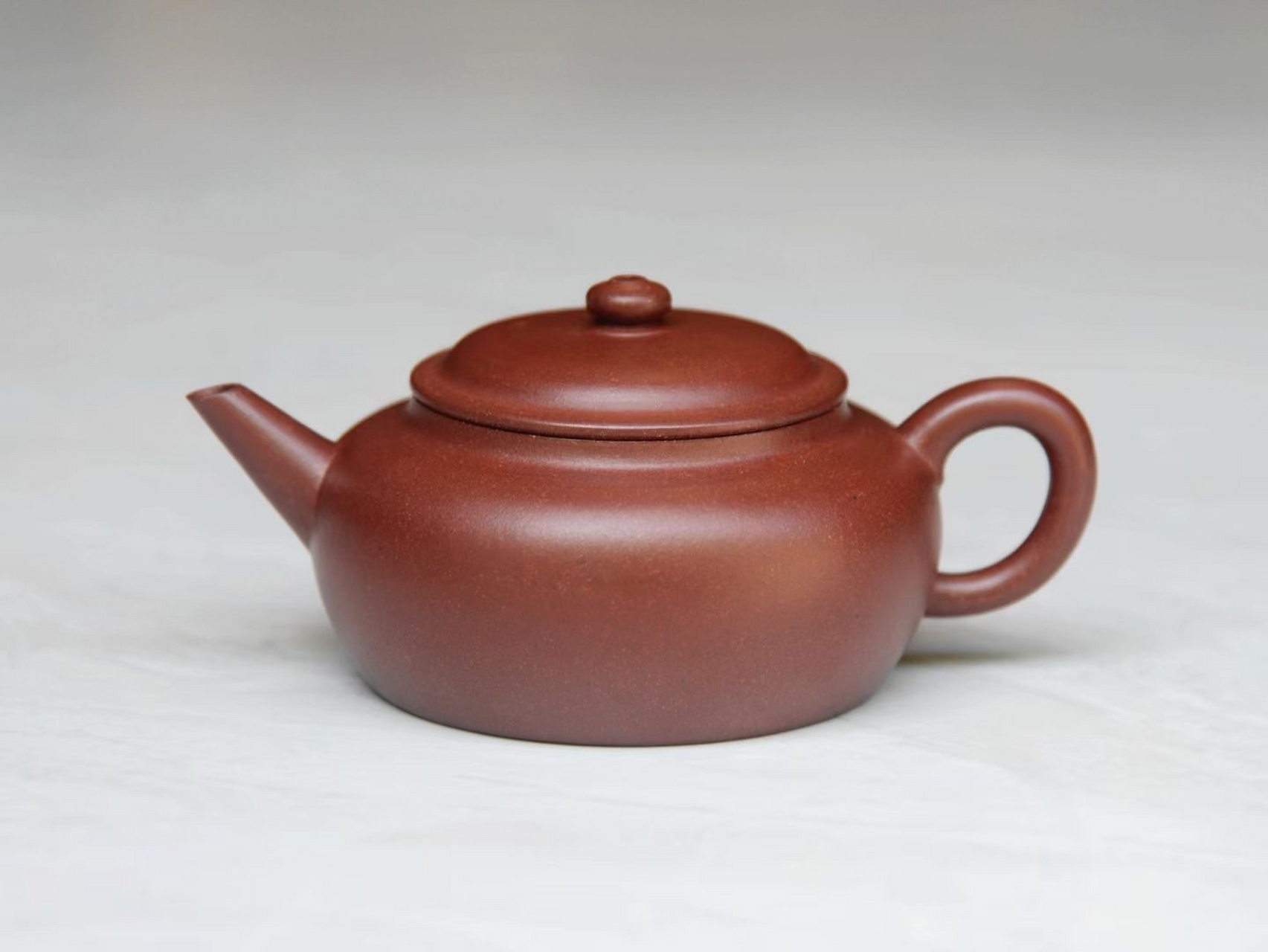 周潮作品  涌泉壶 原矿67龙血砂 170cc 67纯手工制#宜兴紫砂壶