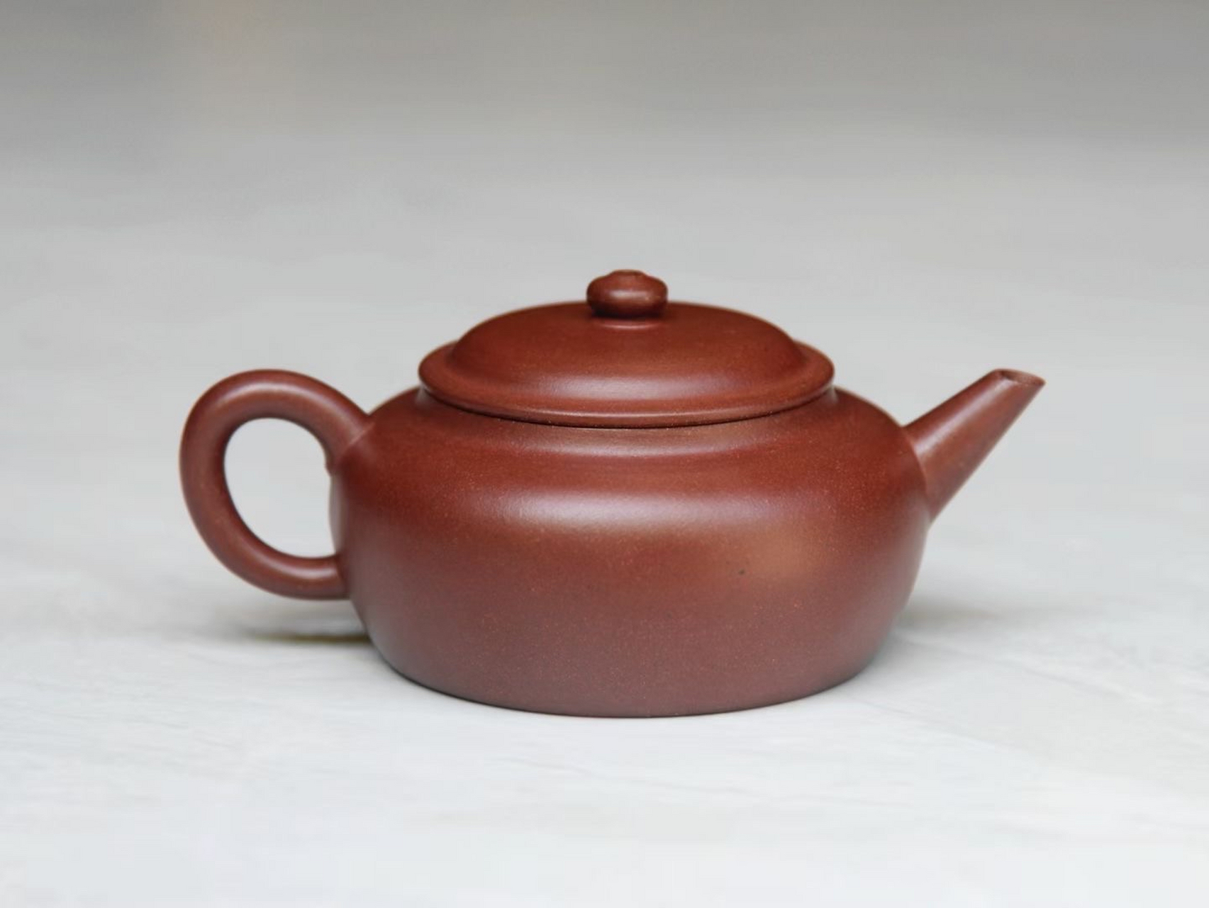 周潮作品  涌泉壶 原矿67龙血砂 170cc 67纯手工制#宜兴紫砂壶