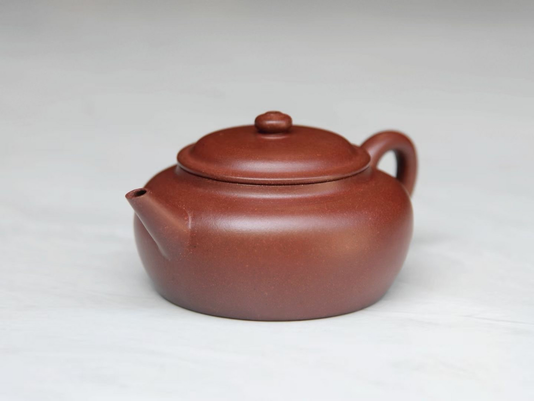周潮作品  涌泉壶 原矿67龙血砂 170cc 67纯手工制#宜兴紫砂壶