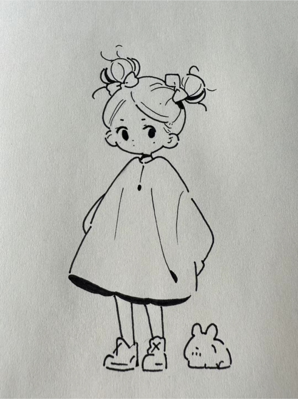 时尚小女孩|绘画 今天我画了个小女孩,邻居家的小女儿,做我的模特