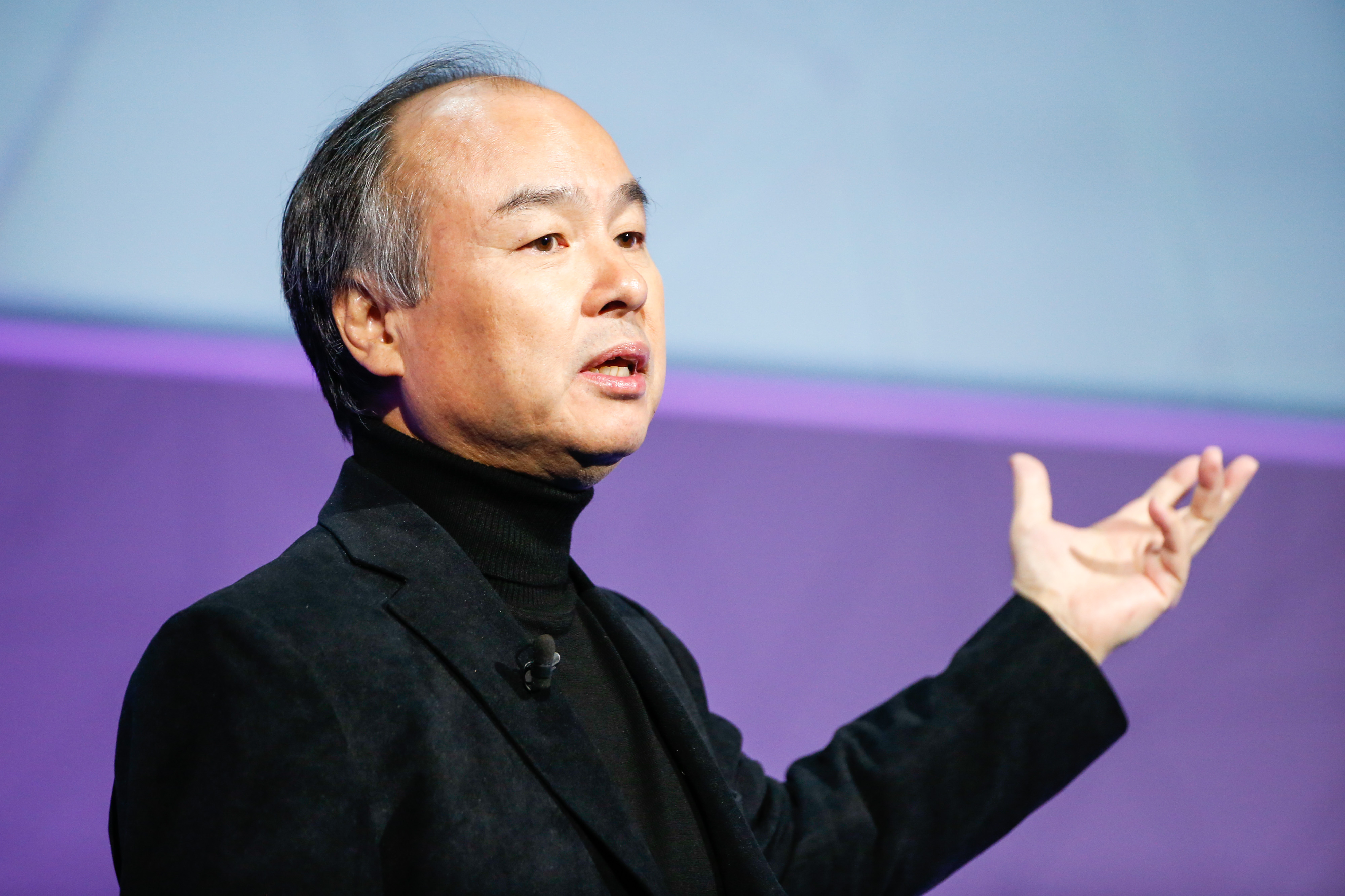 日本大佬孙正义,几乎清空阿里股票之后,4天内赚了800多亿美元