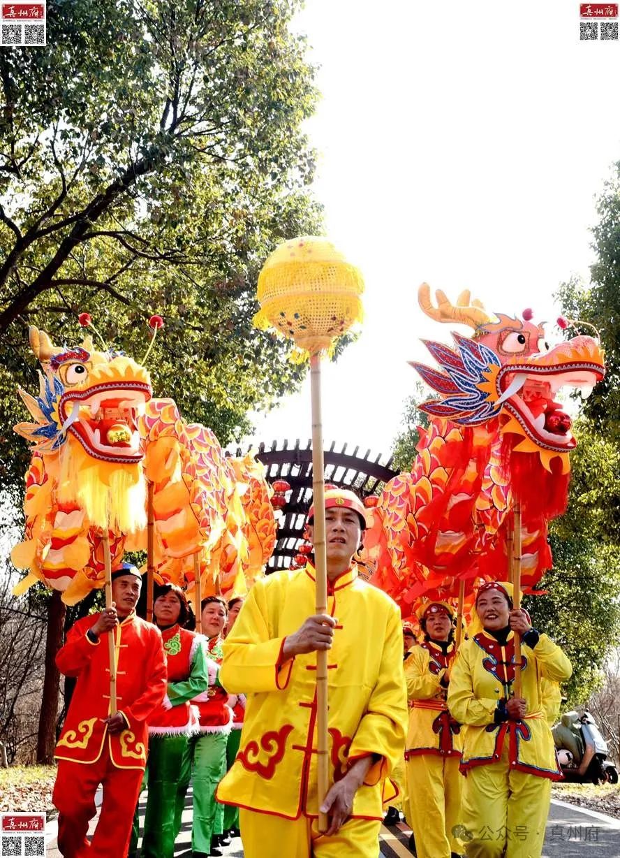 龙山的特色风俗图片