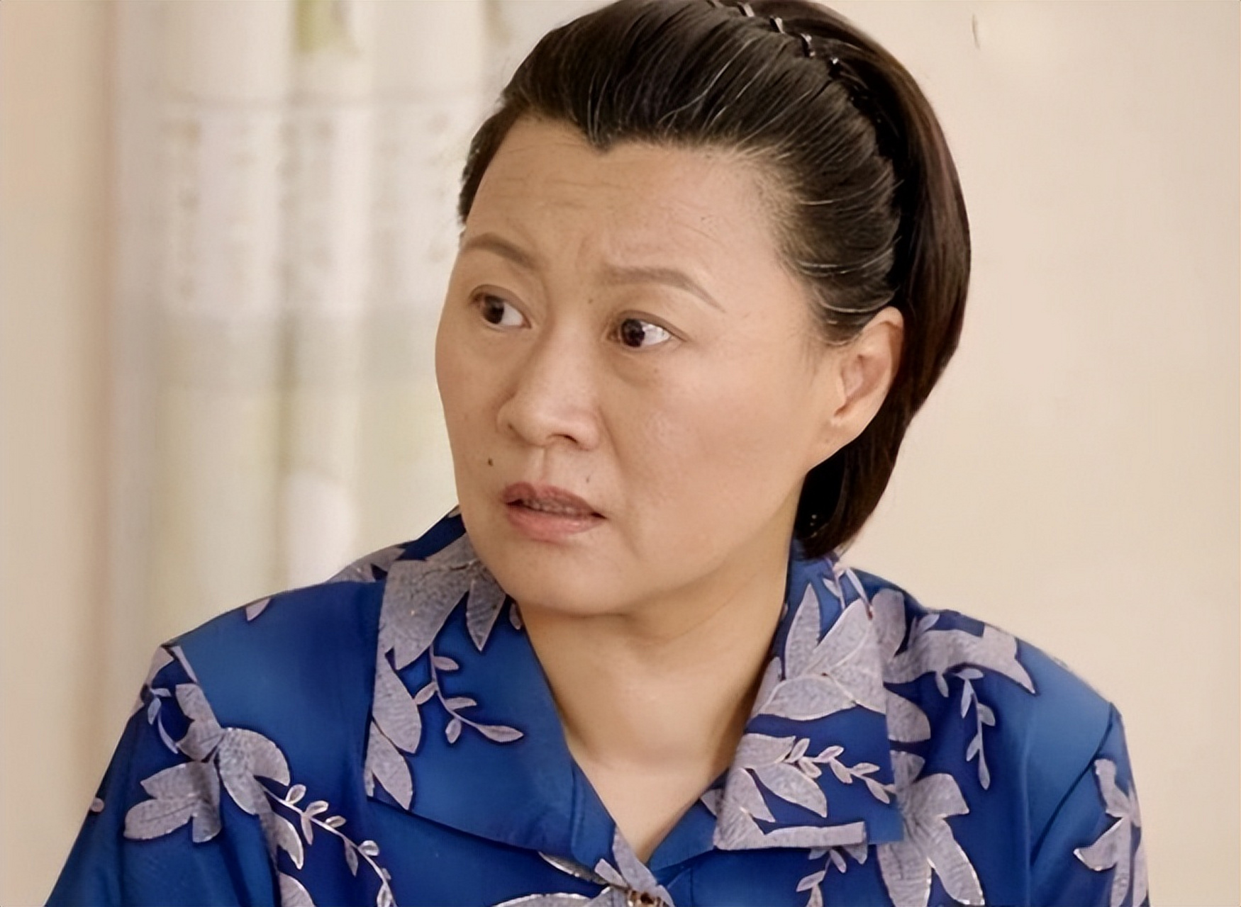 演员赵海燕,参演热辣滚烫,扮演乐盈的妈妈,先去拍了