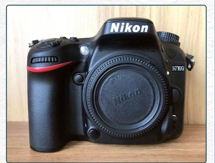 尼康 nikon d7100单反相机:摄影爱好者的优选