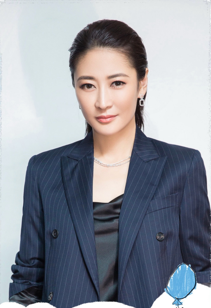 梁静好友曾向大众介绍她是个贤内柱,家里大事小事一手操办