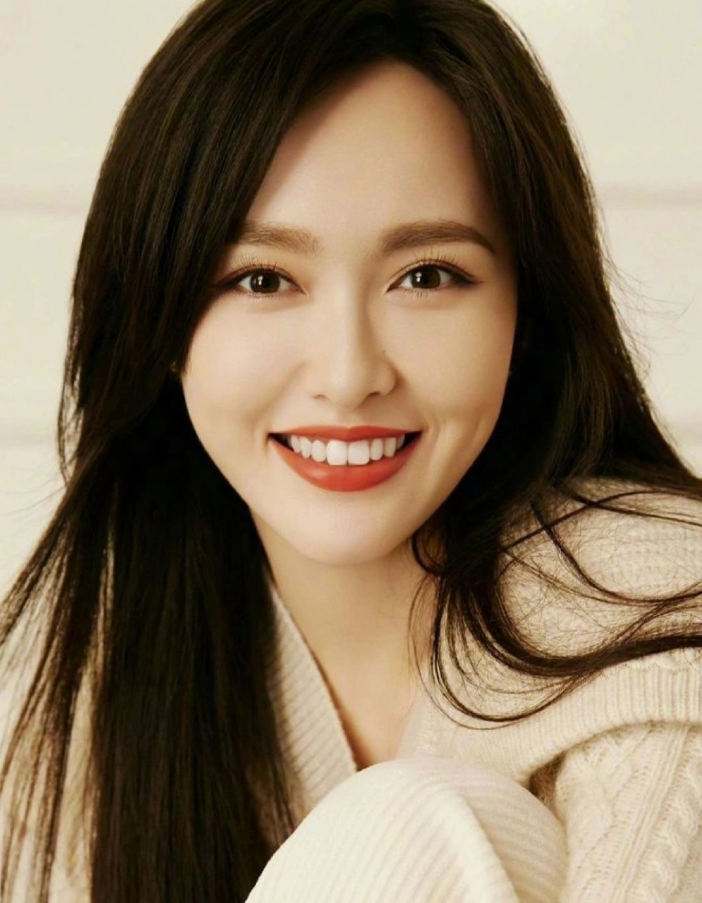 唐嫣这口牙也是假的啊!