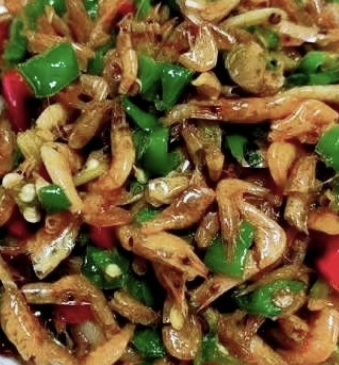 今日家常菜～辣椒合集～辣椒炒小河虾,辣椒炒鸡蛋,辣炒黄豆酱!