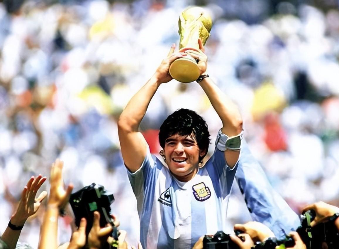 回顾马拉多纳能为阿根廷捧回世界杯可是谁能为阿根廷赢回马岛呢