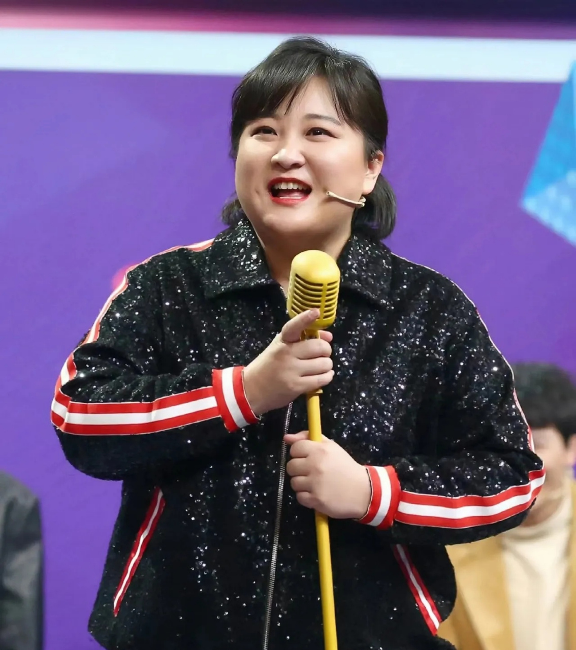 贾玲赢在身高了,她如果只有一米五,那必须得减成王子文那样才好看,而