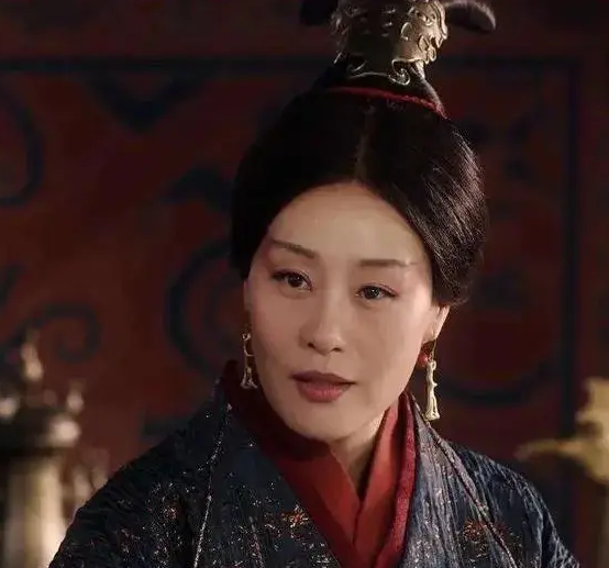 扶苏,被秦始皇苦心栽培的太子,手握三十万重兵为何被