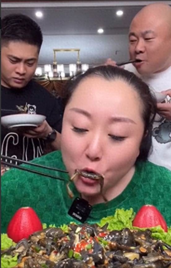 北京胖姐吃货图片