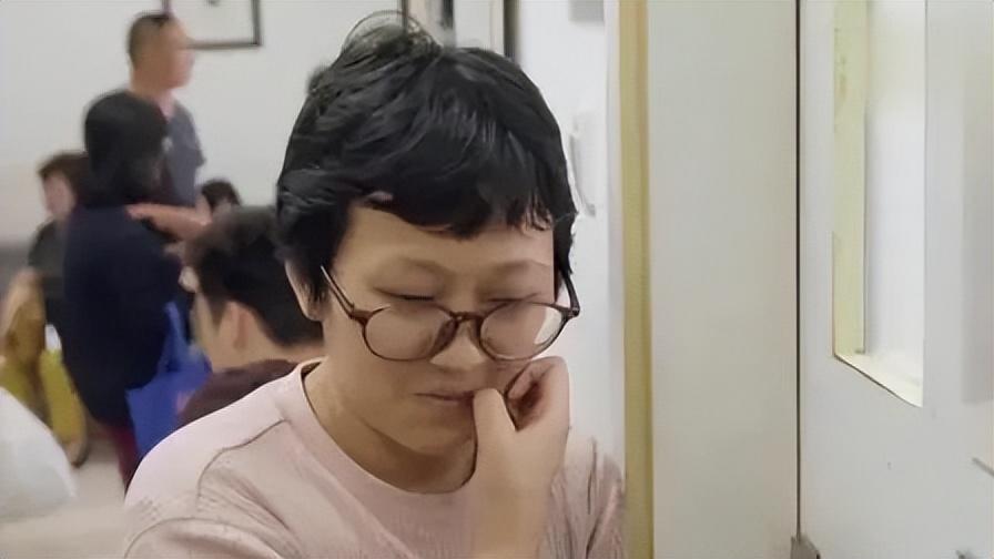 回到中国后,闫宏微赶快把赴美治疗的结果告诉了复旦大学肿瘤医院的