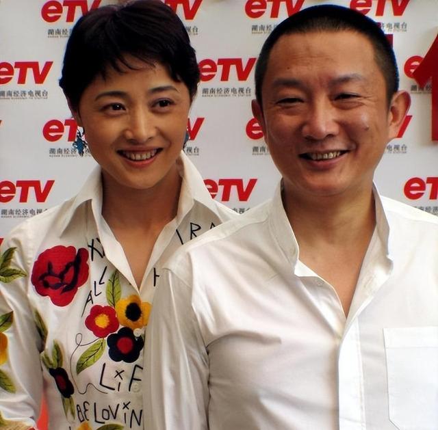 演员刘蓓:三婚再嫁张健,亲儿子成她的骄傲,明星继子成心病!