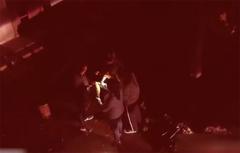 2018年女子古宅挖出宝物出10万占为己有最后是个赝品