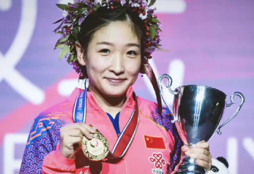 33岁刘诗雯大秀傲人身材,生活规律定期锻炼,相貌越来越好看!