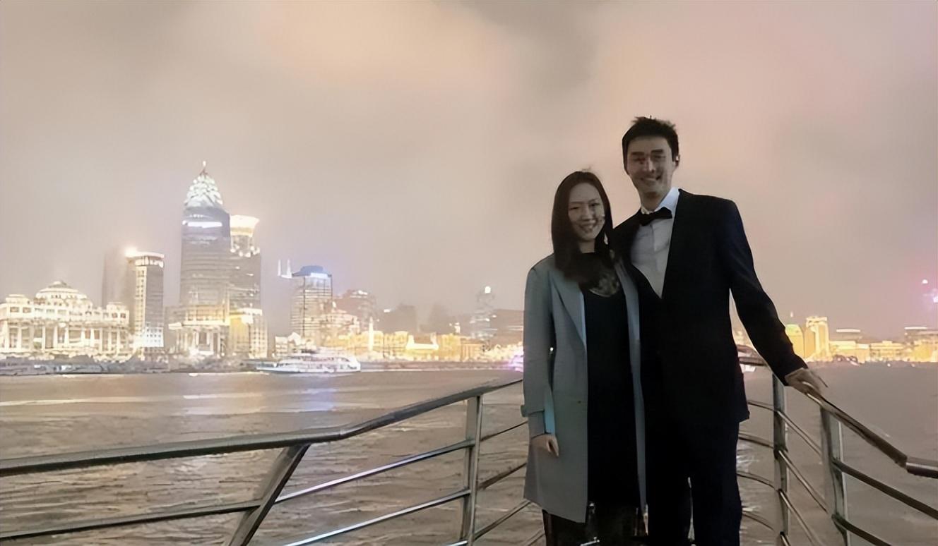 回顾女排名将米杨巅峰期因矛盾退队嫁给方颖超后过得怎样