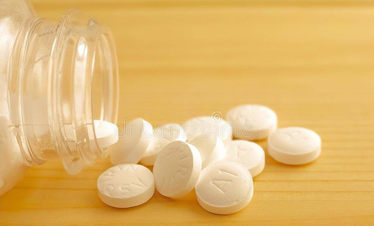 每天一片阿司匹林,身体最后咋样了?真相揭晓,不妨转告父母