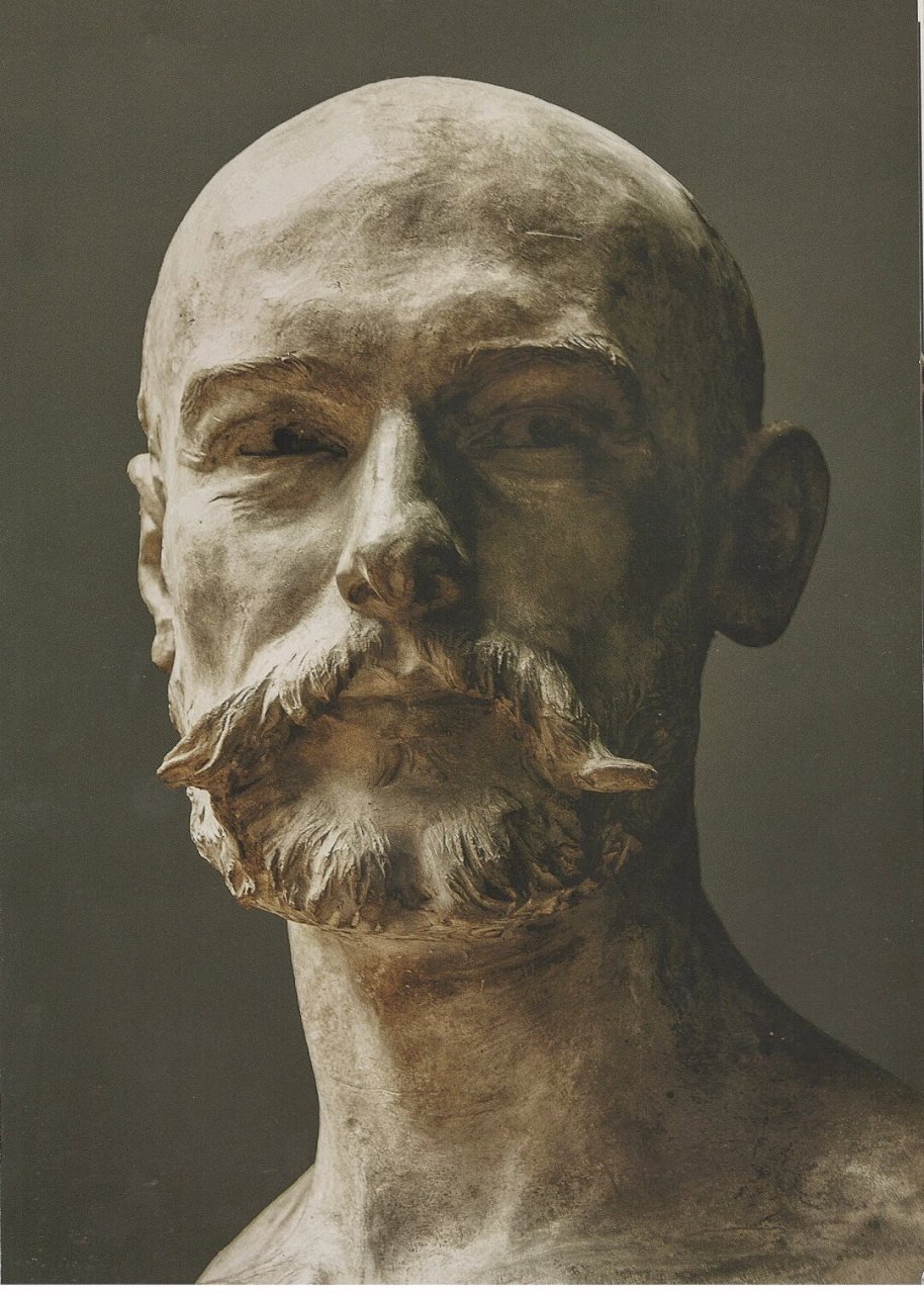 素描雕塑头像:捕捉瞬间的魅力96  在素描的世界里,雕塑头像仿佛拥有