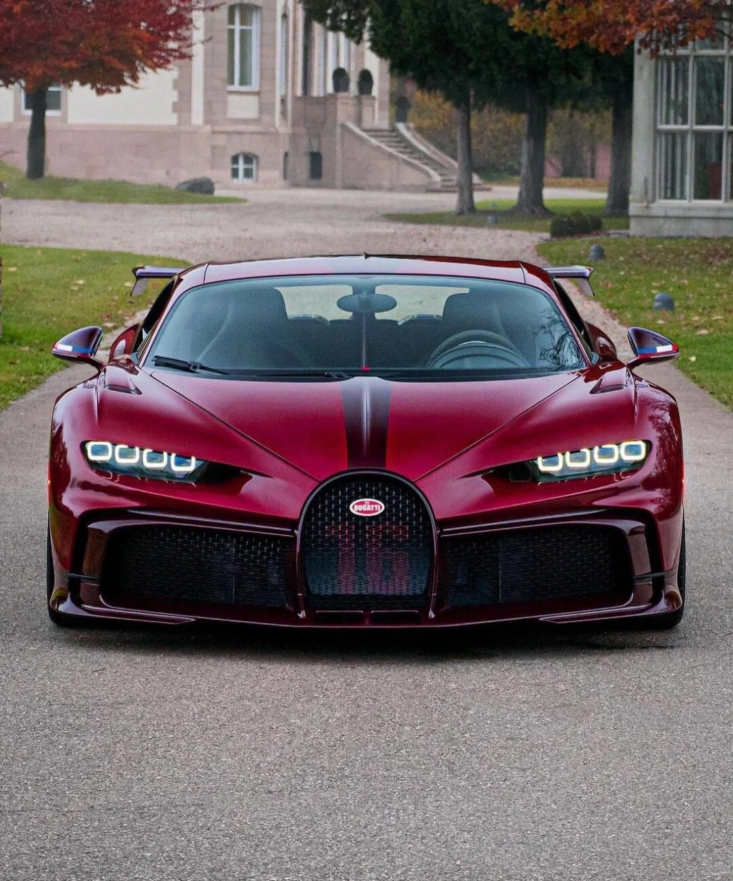 97布加迪chiron,速度与激情的完美融合!