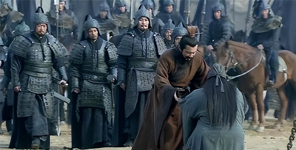 刘备到死才发现:最可怕的人,其实就藏在身边,刘封是被冤杀了