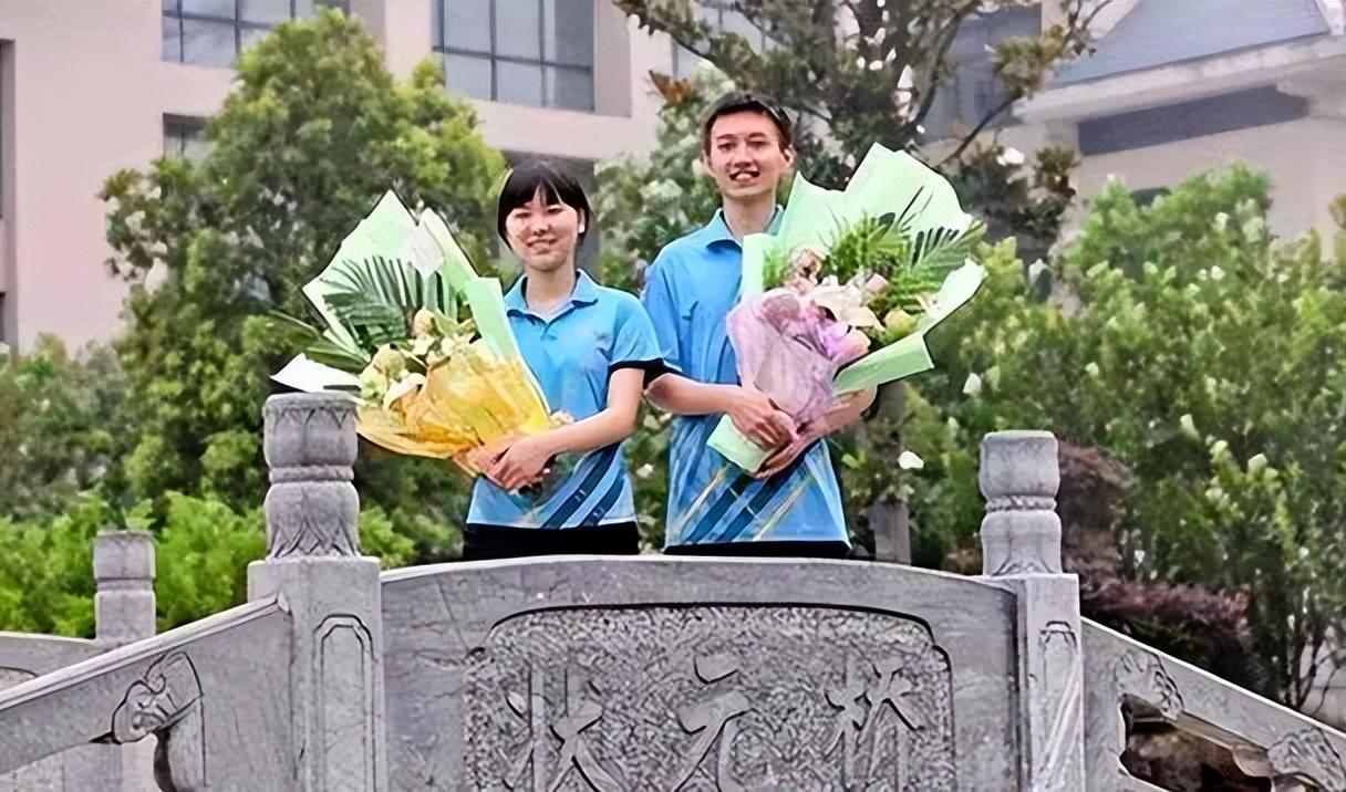 回顾高考生放弃保送清华称要享受高考过程最终考了多少分