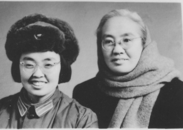 左权女儿左太北,视家书为至宝,家里不安防盗窗:我家没啥可偷的