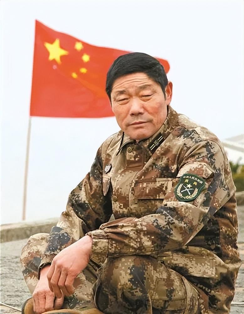 1986年3月,江苏省军区发布指令,命灌云县人民武装部在开山岛设立民兵