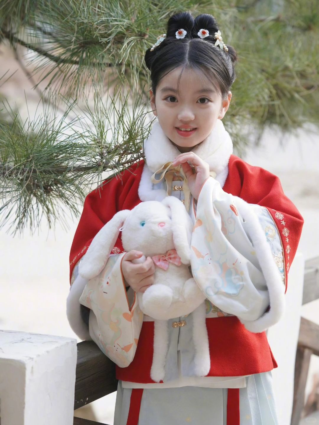 阿拉蕾崔雅涵的成长逆袭,从小萌娃到漂亮少女的美丽蜕变