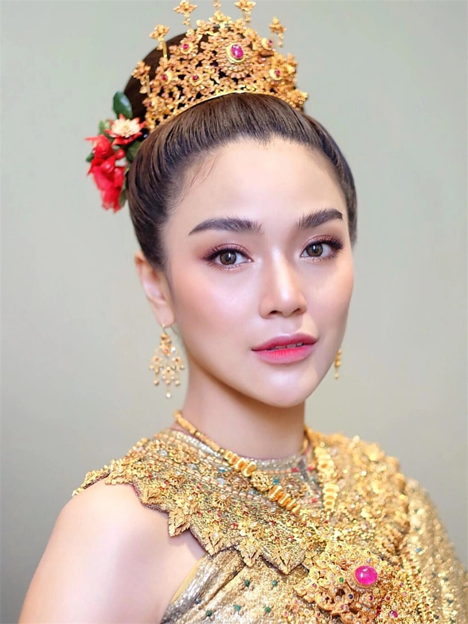 泰剧的妆容为什么好看