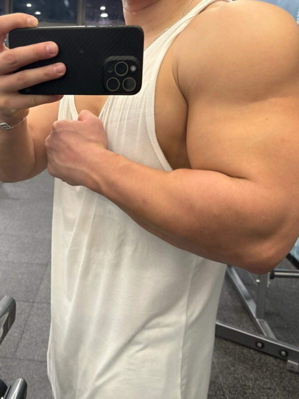 每一次手臂训练的挑战,都是对自己的超越和突破