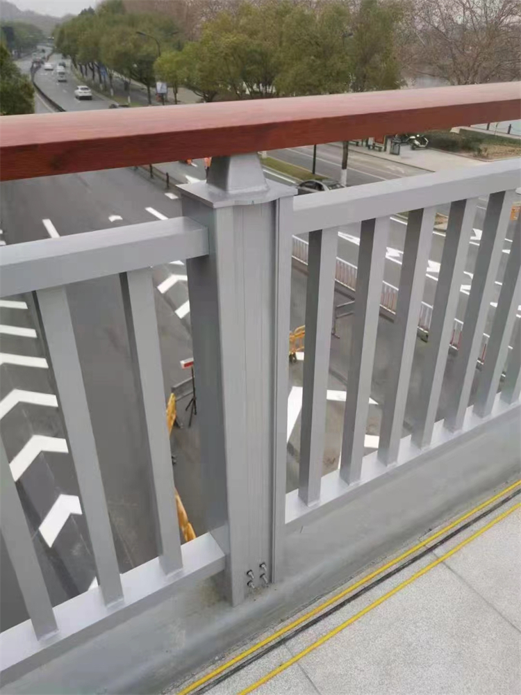 桥梁防撞护栏的颜色选择有哪些