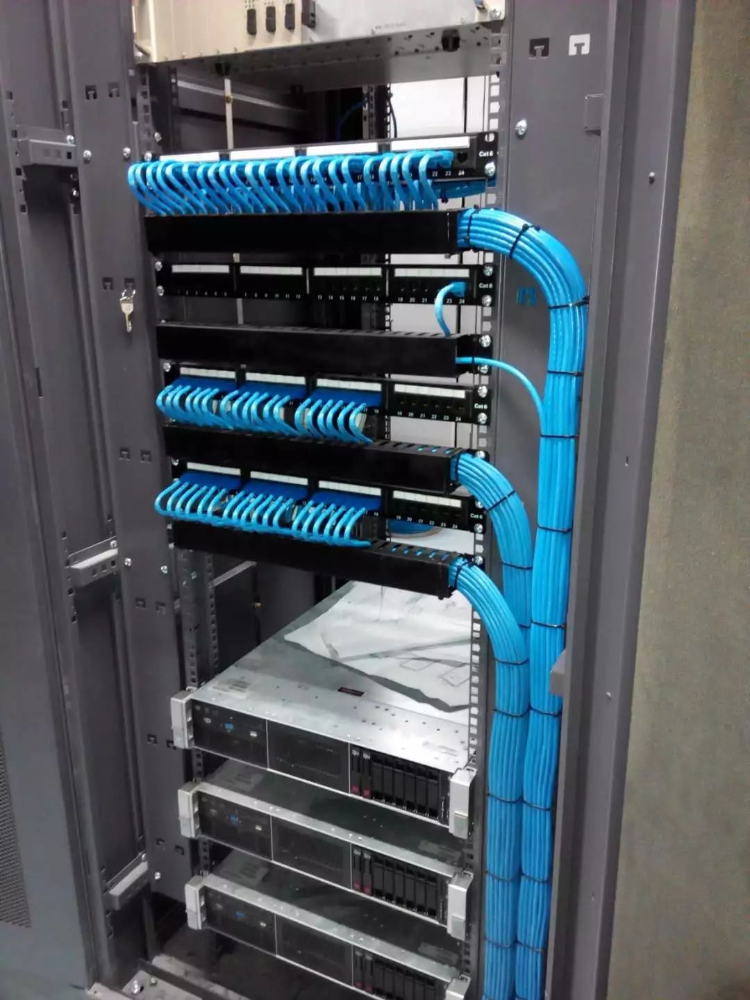 综合布线系统有哪些设备组成