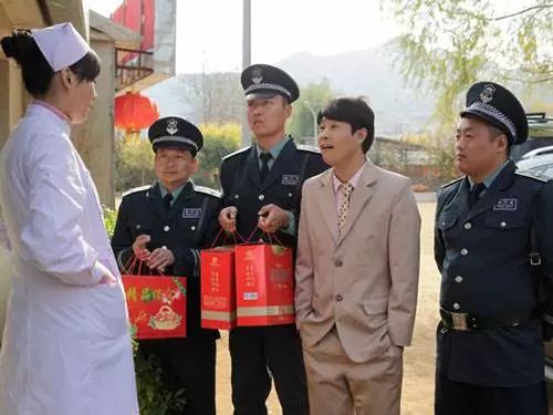 《乡村爱情》的保安三人组,其中两人成功逆袭,剩下那个去哪了