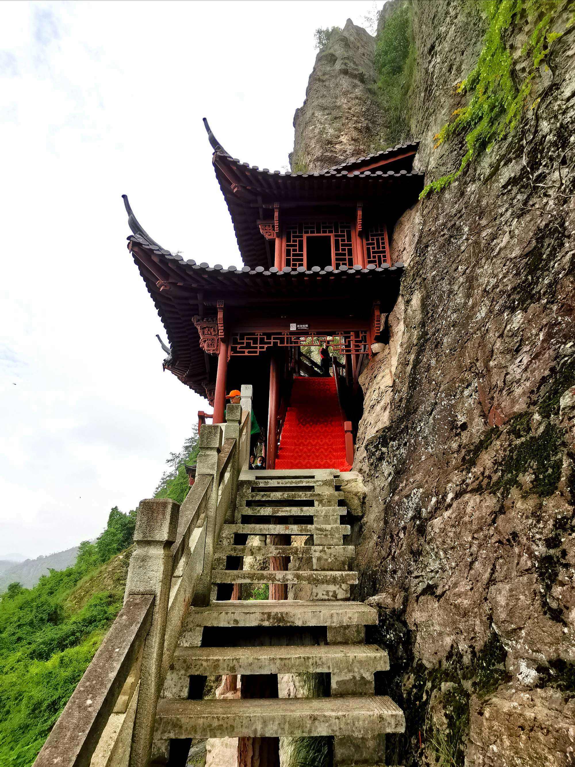 江南悬空寺隐藏在建德大慈岩